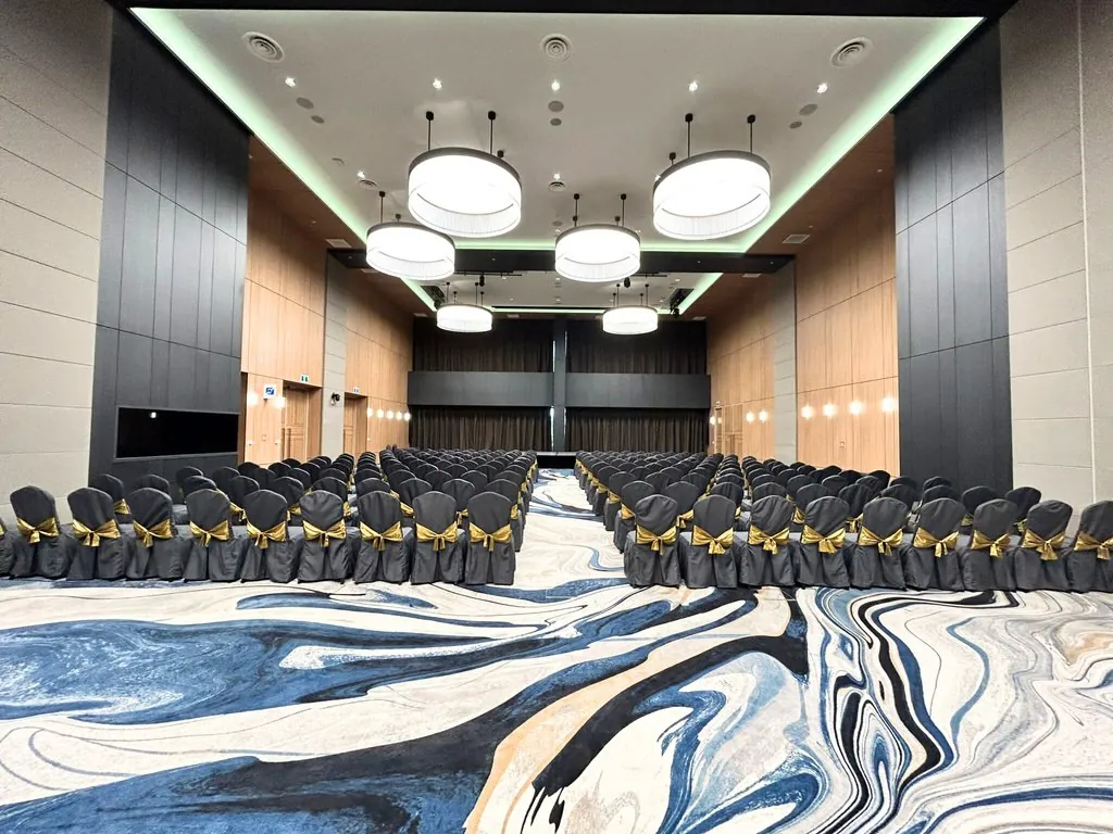 Theatre-style seating